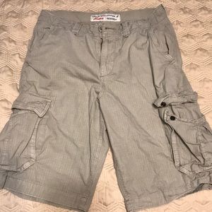 men’s cargo shorts